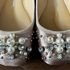 Jessica Simpson Mandalaye Pearl Rhinestone ballet flats Size 7.5